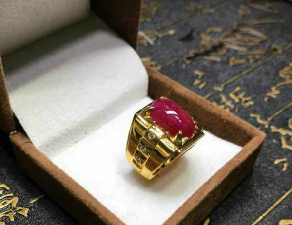 Mẫu nhẫn Ruby sang trọng