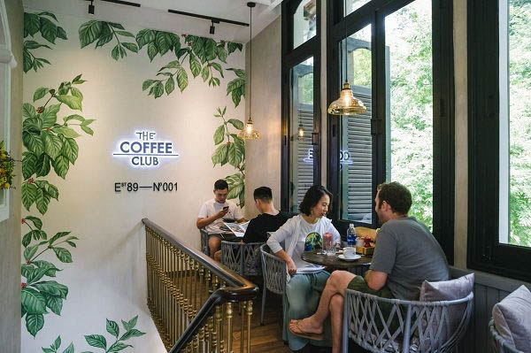 Những điều cần lưu ý khi đặt tên quán cafe theo mệnh Kim để thu hút tài lộc