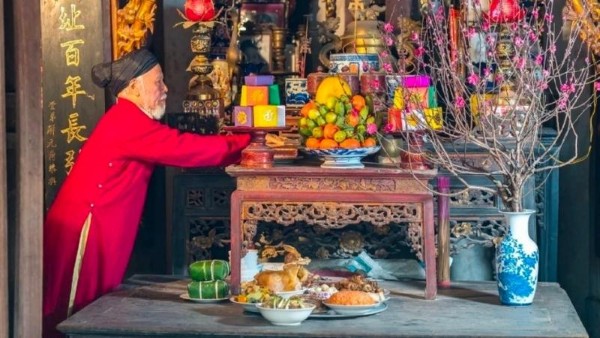Ý nghĩa và tầm quan trọng của nghi lễ chuyển bàn thờ