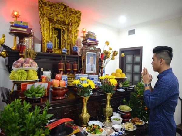 Giải đáp thắc mắc thường gặp về thay bàn thờ mới