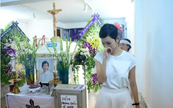 Nghi thức và cách thức thực hiện chấp điếu đúng cách